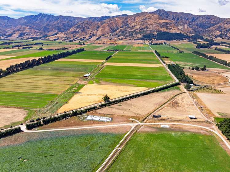 141 Domain Road Lake Hawea_3