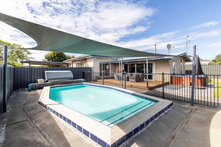 7 Flanders Avenue Onekawa_18