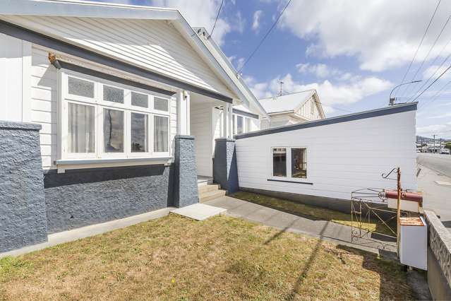 118 Onepu Road Lyall Bay_1