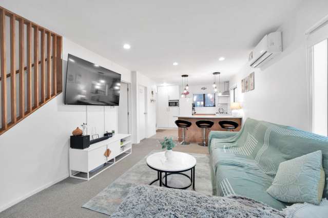 4/36 West Coast Road Glen Eden_2