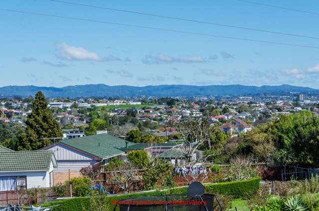 1 Robson Street Mount Roskill_2