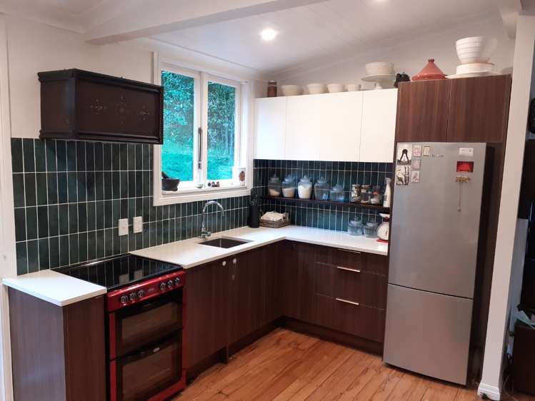 43 Evans Road Glen Eden_12