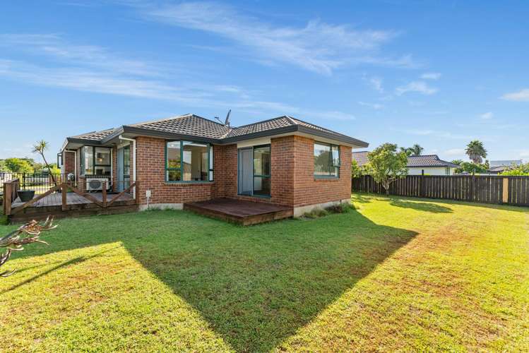 53 Athena Grove Papamoa_10