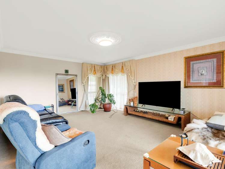 9-11 Cobbe Place Pomare_9