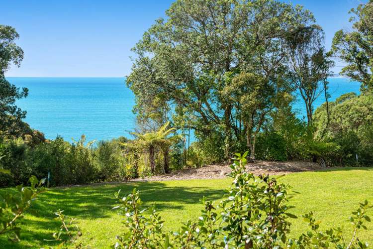 A,B,C,D,E/515 Hibiscus Coast Hway Orewa_15