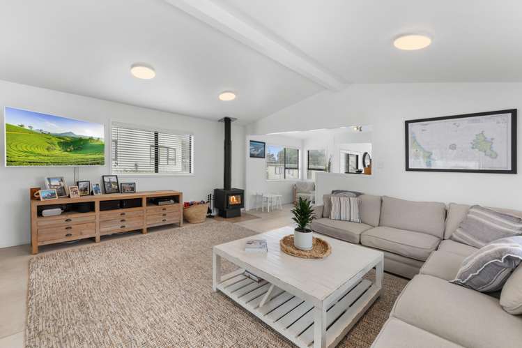 7 Alamar Crescent Mangawhai Heads_6