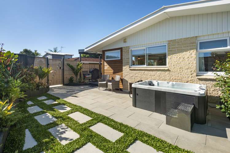 56 Ridge Street Otumoetai_12