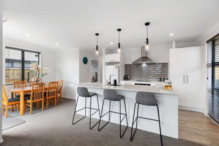 15 Crown Street Papamoa_5