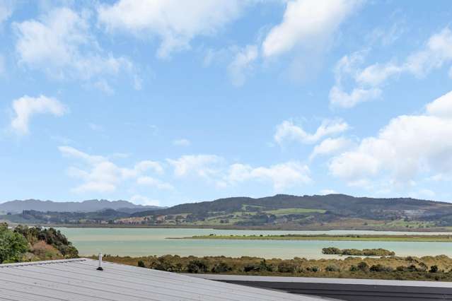 2/7 Pine Park Road Onerahi_2