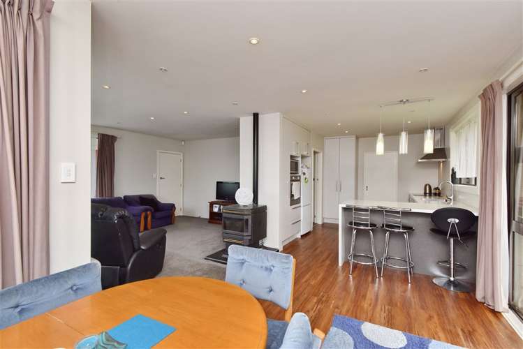 48 Oriana Crescent Hornby_6