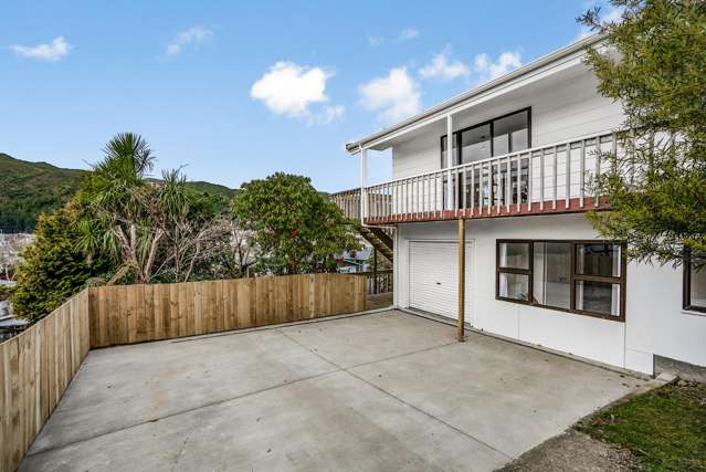 9 Naseby Grove Wainuiomata_1