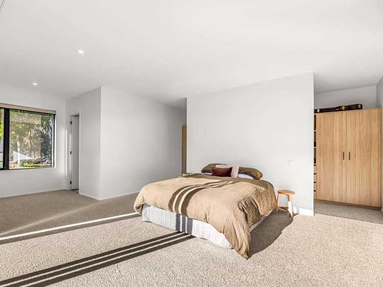 162 Livingstone Road Ngahinapouri_11