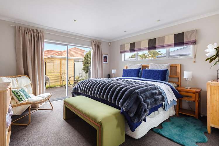 4 Roger Street Lytton West_8