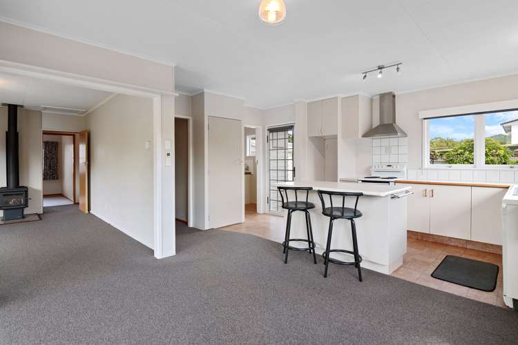 52 Eighty Eight Valley Road Wakefield_7