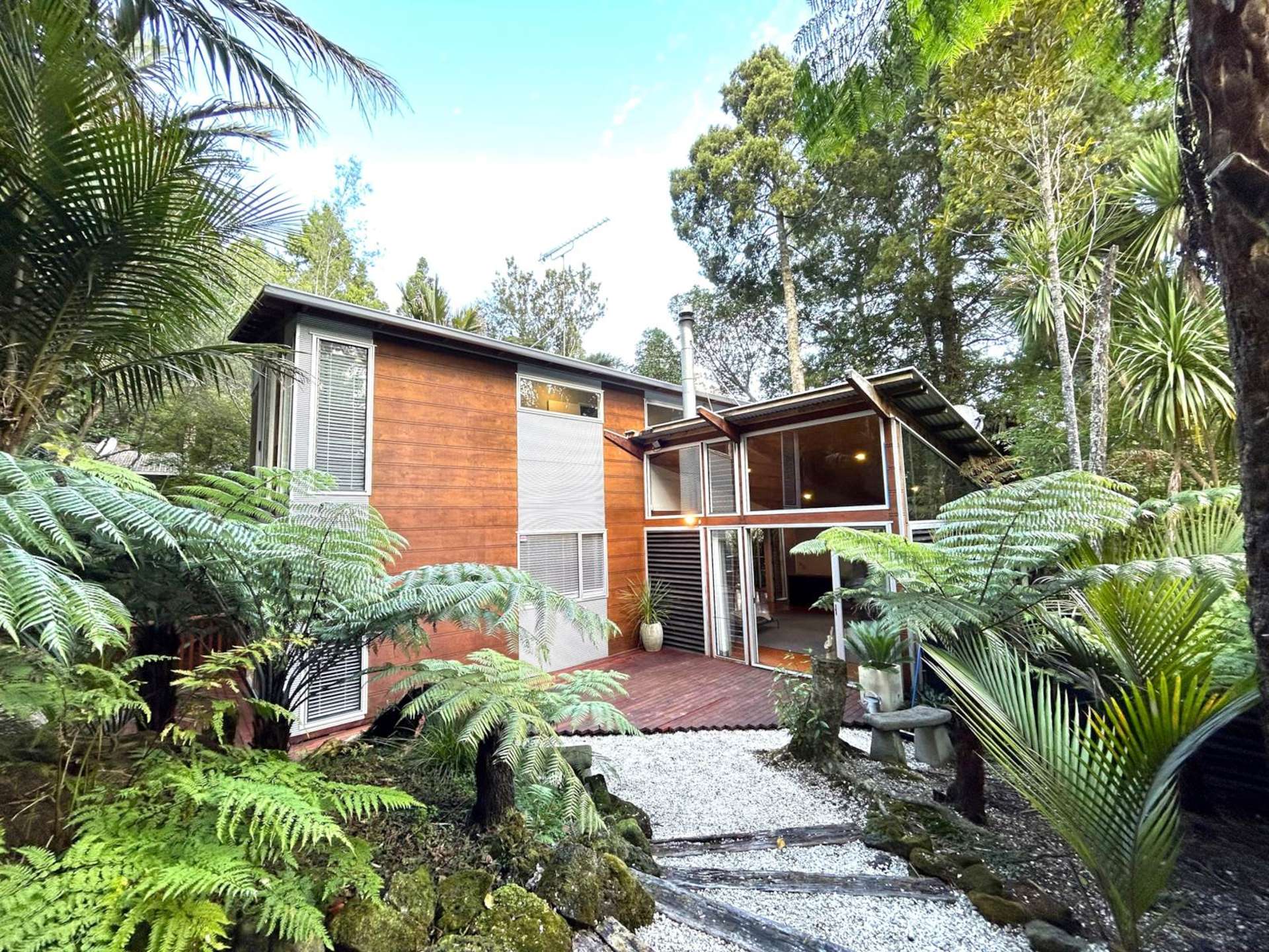 74 Wood Bay Road Titirangi_0