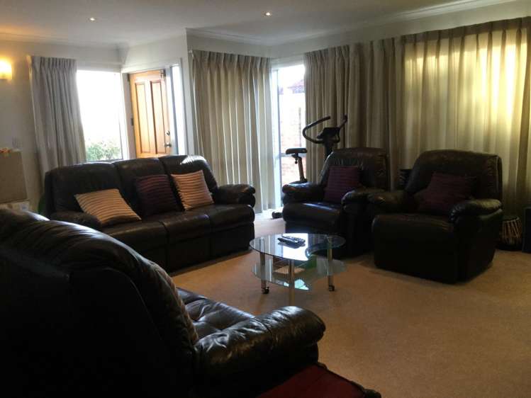 10 Archibald Road Kelston_2