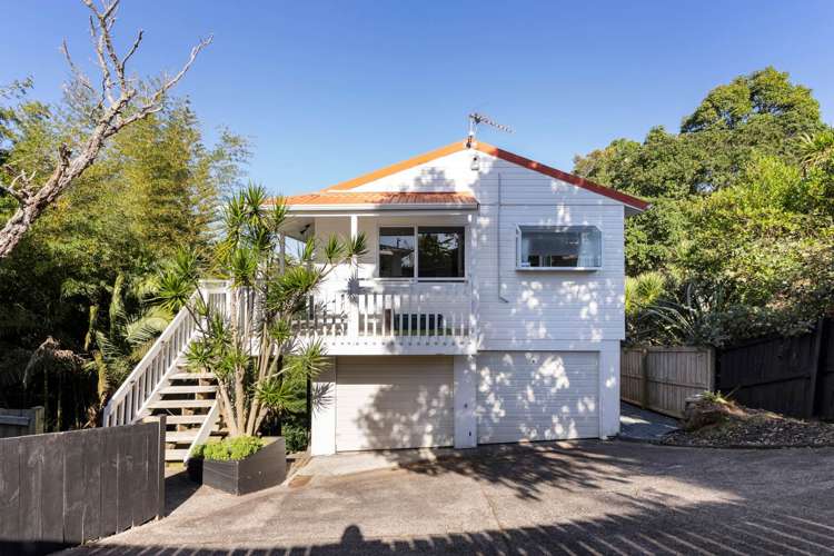 109 Tirimoana Road_0
