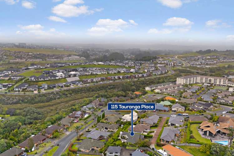 115 Tauranga Place Orewa_24