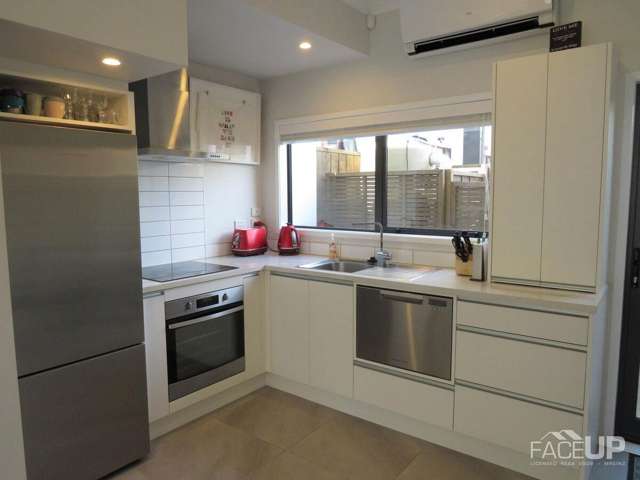 4 Sidney Wallingford Way Hobsonville_4