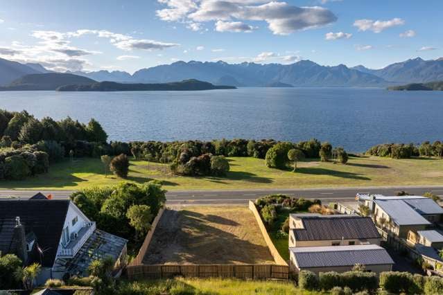 Majestic Manapouri