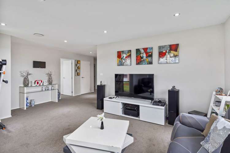 63 Rosewell Crescent Flat Bush_14