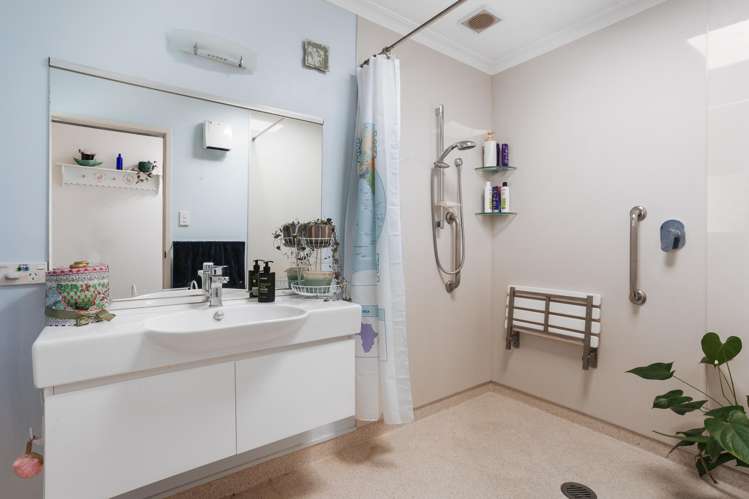 4 Rangataua Street Welcome Bay_13