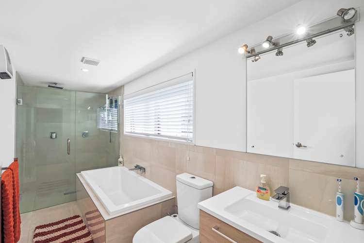 100c Lake Terrace Road Burwood_12