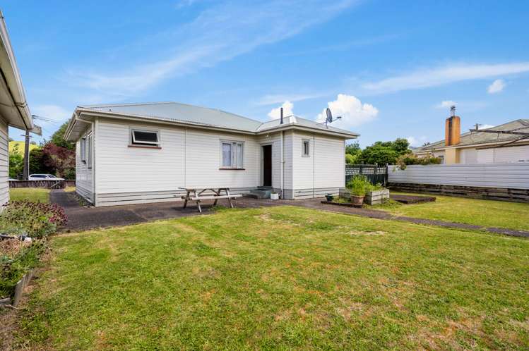 7 Little Road Taumarunui_5