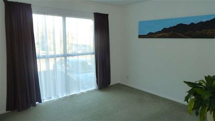 201 Grafton Road Thames_12