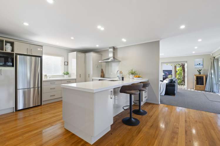 20 Les Fisher Place Pukekohe_2