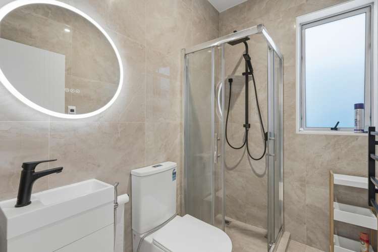 14A Jennifer Place Papatoetoe_11