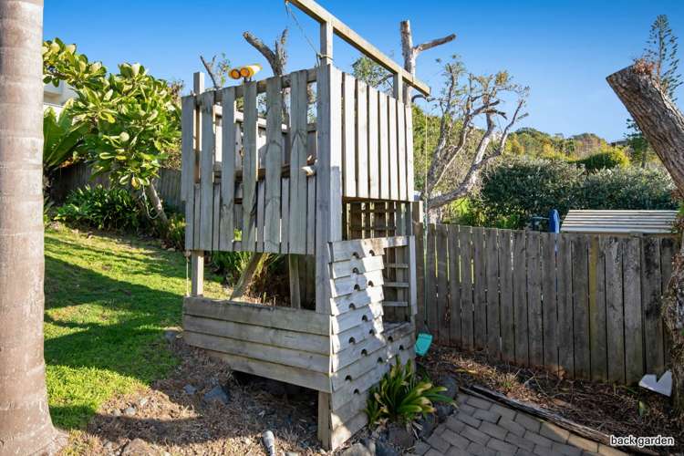 33 Surf Road Stanmore Bay_28