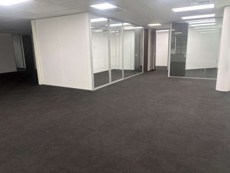 A4, 17 Corinthian Drive Albany_10