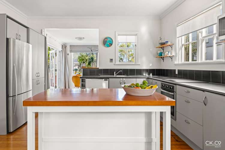 26 Thornycroft Avenue Epuni_5