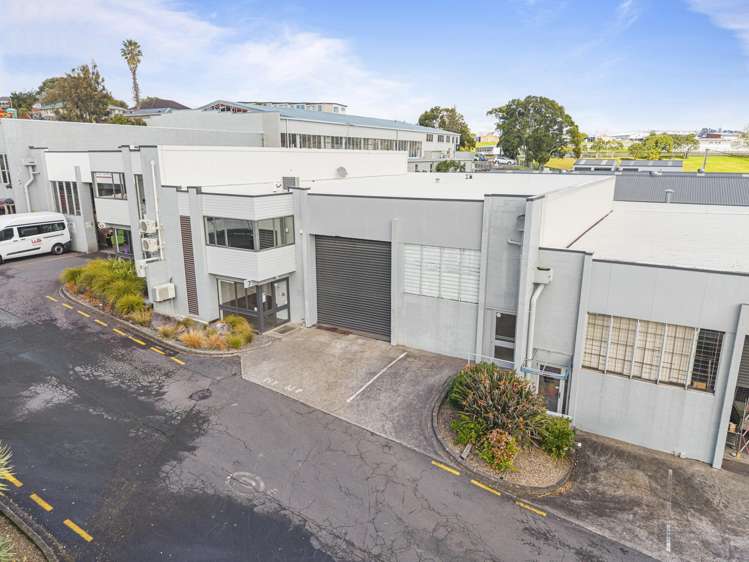 G/84 Hillside Road Wairau Valley_1