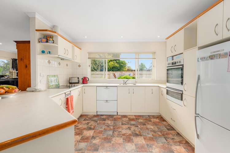 8 Kimbolton Road Feilding_1