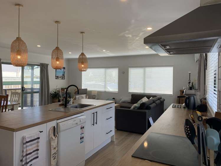 28 Bellevue Road Brookfield_5