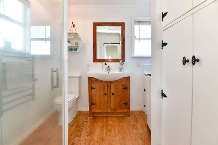 2b Iris Street Snells Beach_7