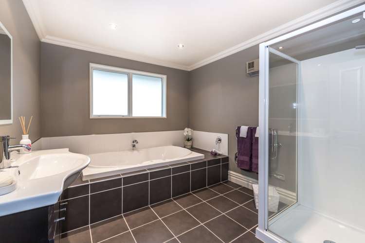 19 Longspur Avenue Wigram_15