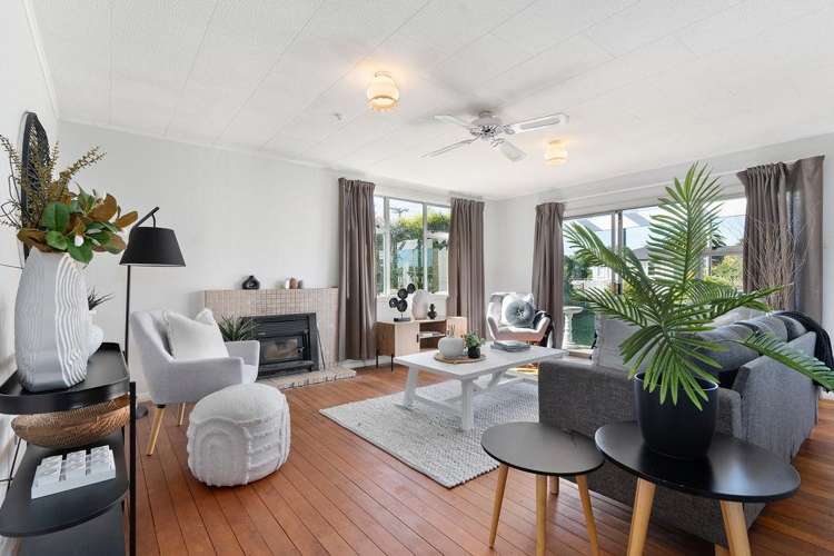 24 Diamond Street Carterton_1