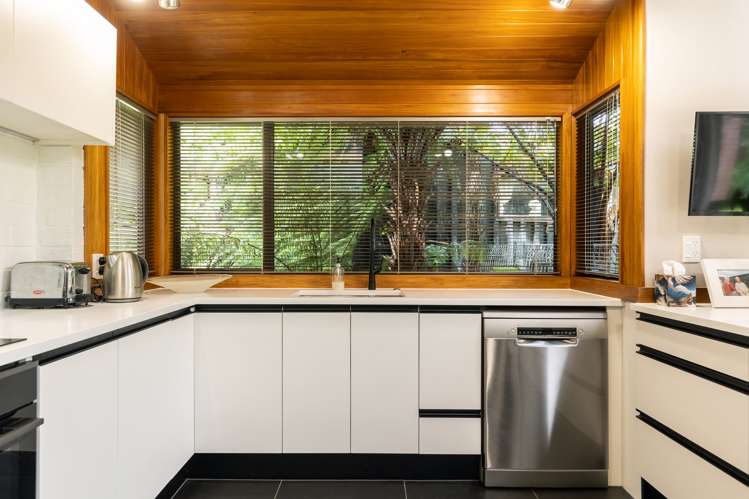 6b Beach Road Waikawa_8