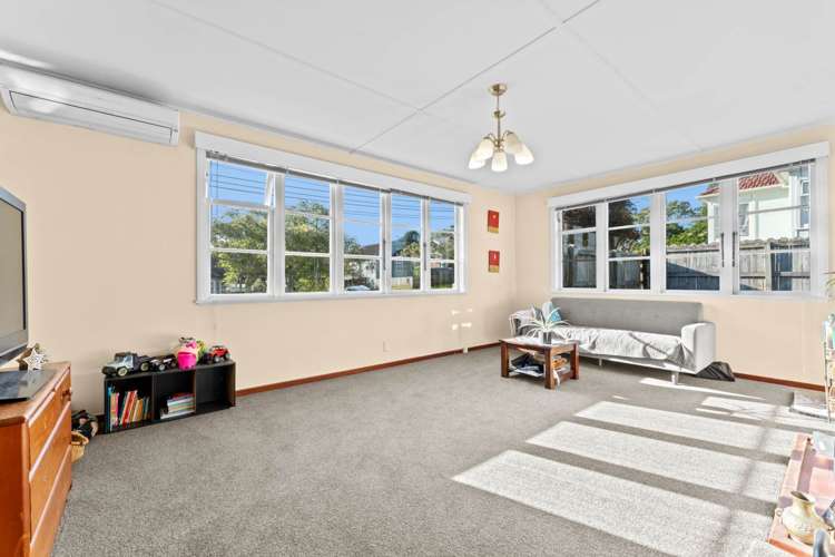 134 Mount Smart Road Onehunga_5