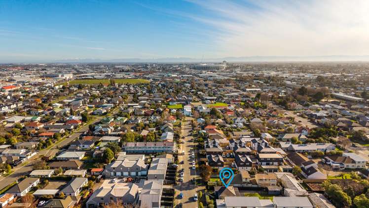 31 Frederick Street Waltham_17