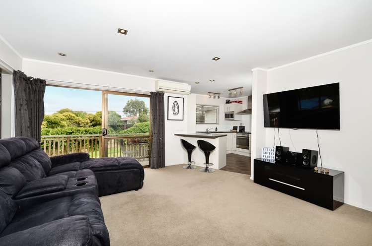 1/135 Edmonton Road Te Atatu South_6