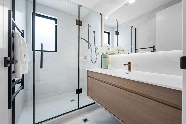 1664E Great North Road_3