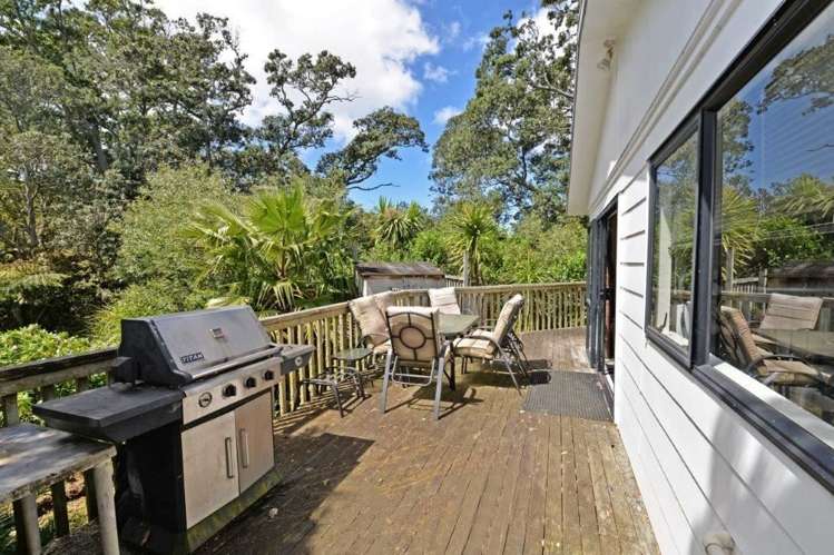 2/16 Ayrton Street Te Atatu South_15