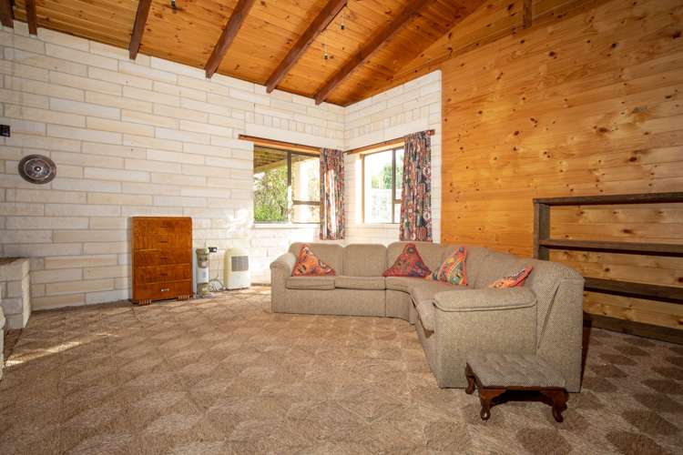 89 Pacific Drive Southbridge_11