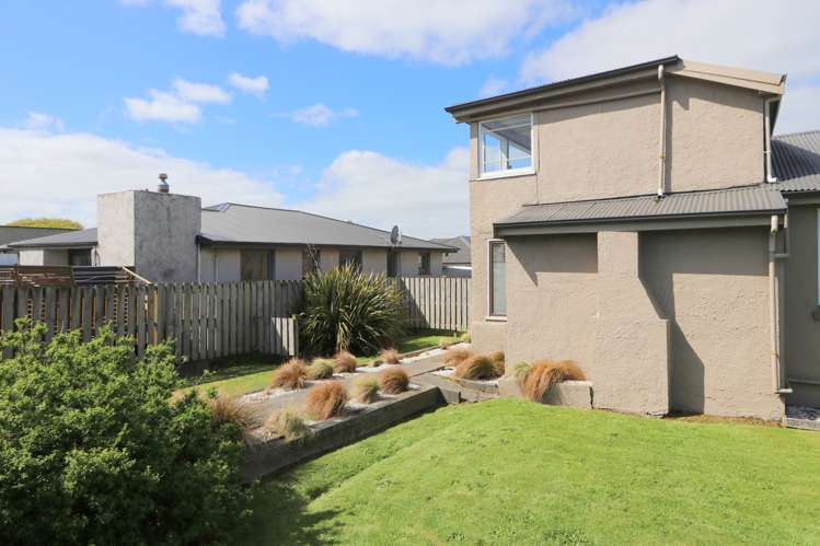 327 North Road Waikiwi_33
