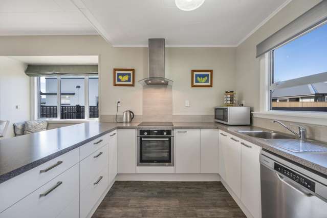 802 Puriri Street Raureka_2