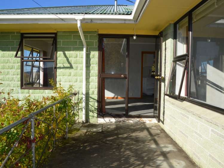 89 Princes Street Waikari_10